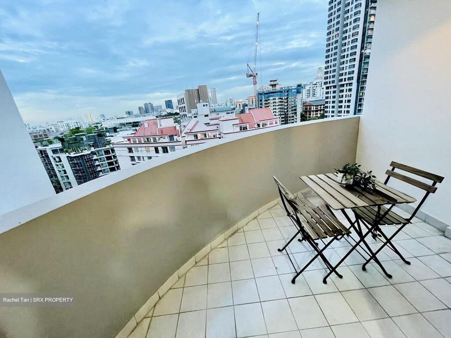 La Crystal (D9), Apartment #633748221
